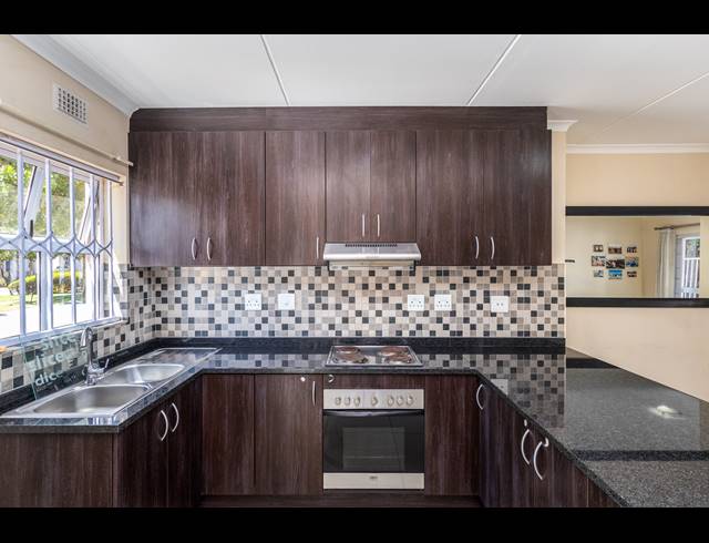 2 BEDROOM HOUSE RENTED IN BUH REIN ESTATE